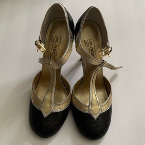 Oh Deer! Jamocha size 6 heels